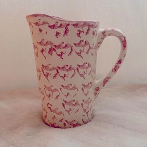 Unique vase with dusty pink design